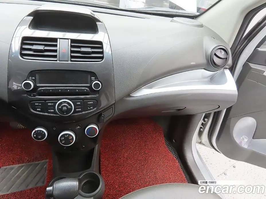 Chevrolet Spark 2014 1.0 автомат (гидро), фото 14