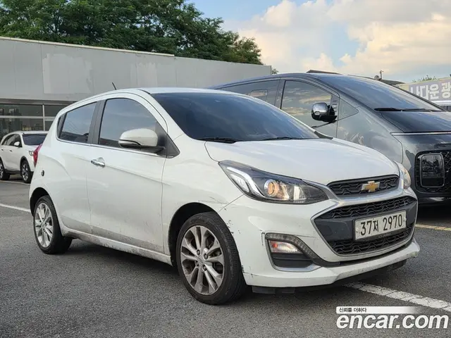 Chevrolet Spark 2019 1.0 автомат (гидро), миниатюра 2