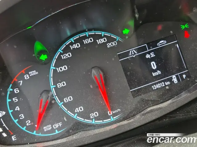 Chevrolet Spark 2019 1.0 автомат (гидро), миниатюра 12