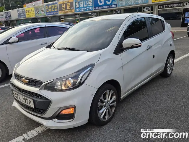 Chevrolet Spark 2019 1.0 автомат (гидро), миниатюра 3
