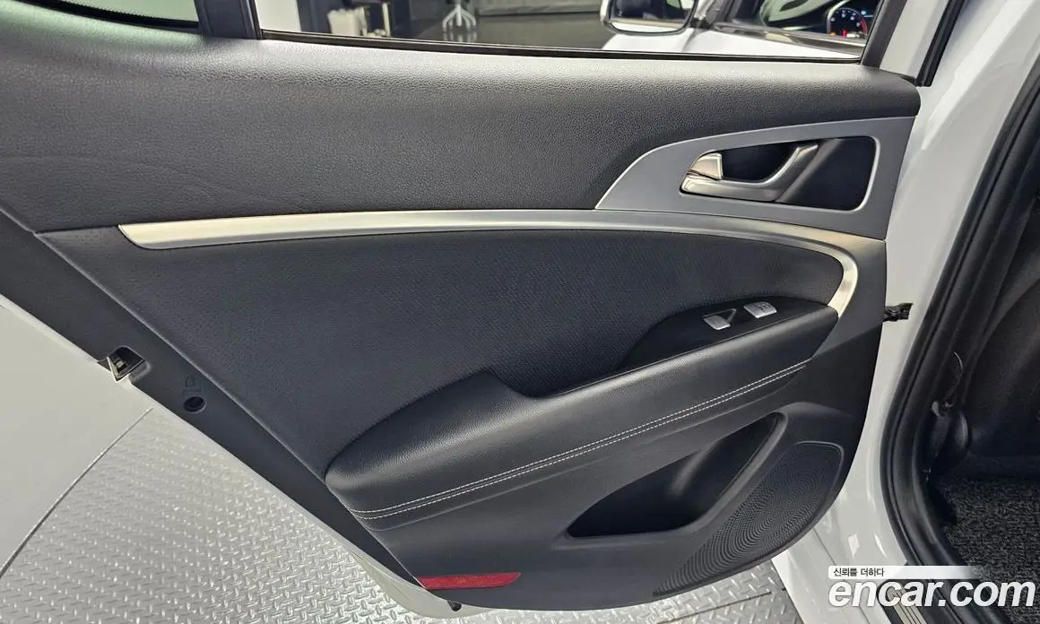 Genesis G70 2017 2.0 автомат (гидро), фото 14
