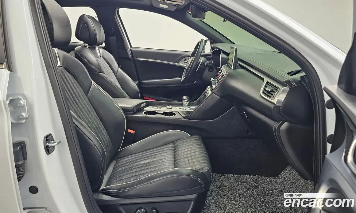 Genesis G70 2017 2.0 автомат (гидро), фото 15