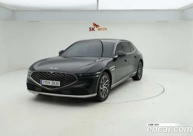 Genesis G90, 2023, 119 088 км