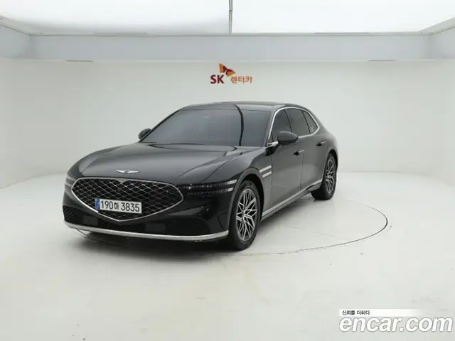 Genesis G90, 2023, 119 093 км