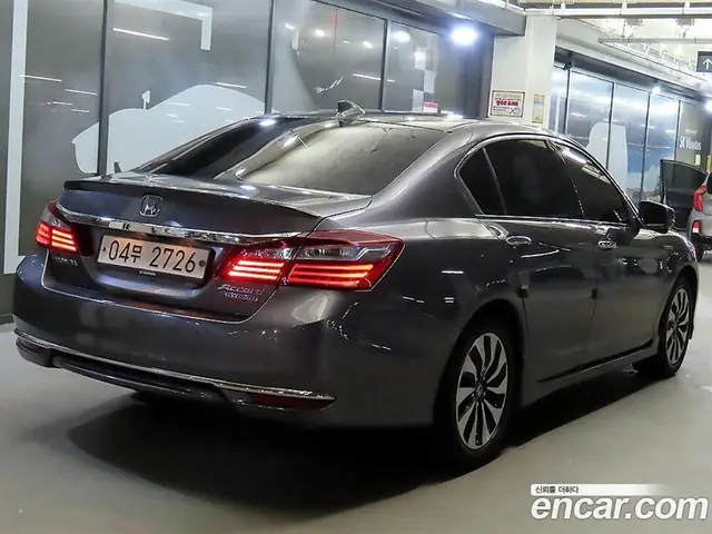 Honda Accord 2017 2.0 автомат (гидро), миниатюра 5 Honda Accord 2017 2.0 автомат (гидро), миниатюра 5