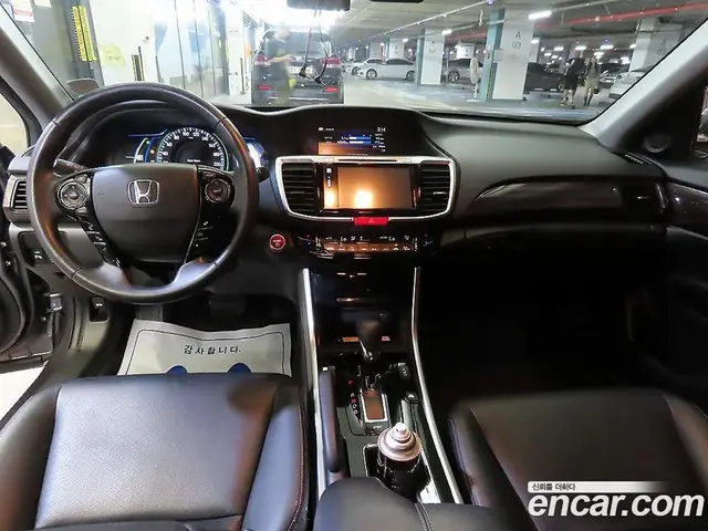 Honda Accord 2017 2.0 автомат (гидро), миниатюра 7 Honda Accord 2017 2.0 автомат (гидро), миниатюра 7