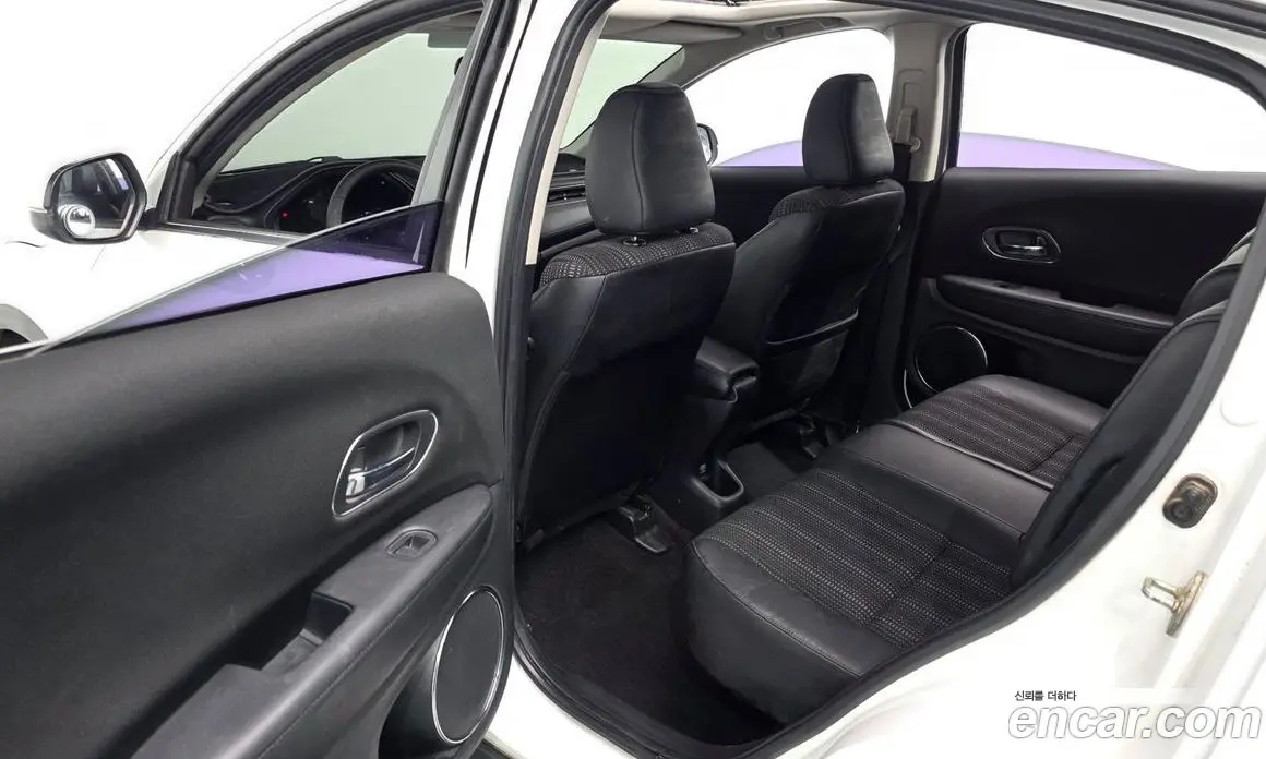 Honda HR-V 2016 1.8 автомат (гидро), фото 12 Honda HR-V 2016 1.8 автомат (гидро), фото 12