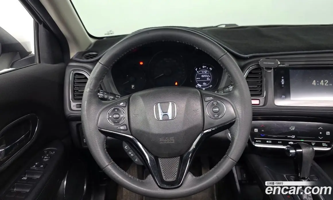 Honda HR-V 2016 1.8 автомат (гидро), фото 13 Honda HR-V 2016 1.8 автомат (гидро), фото 13