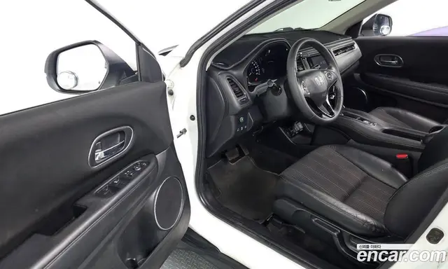 Honda HR-V 2016 1.8 автомат (гидро), миниатюра 10 Honda HR-V 2016 1.8 автомат (гидро), миниатюра 10