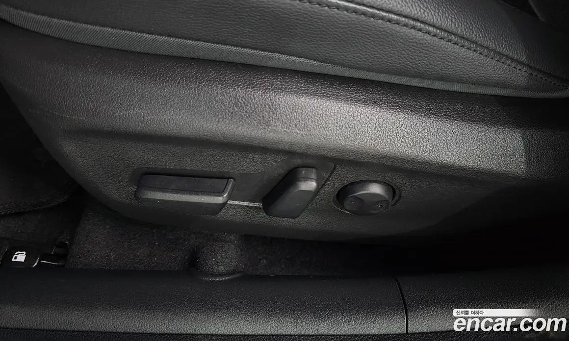 Hyundai Avante 2019 1.6 автомат (гидро), фото 24