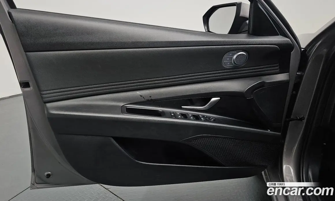 Hyundai Avante 2020 1.6 автомат (гидро), фото 13