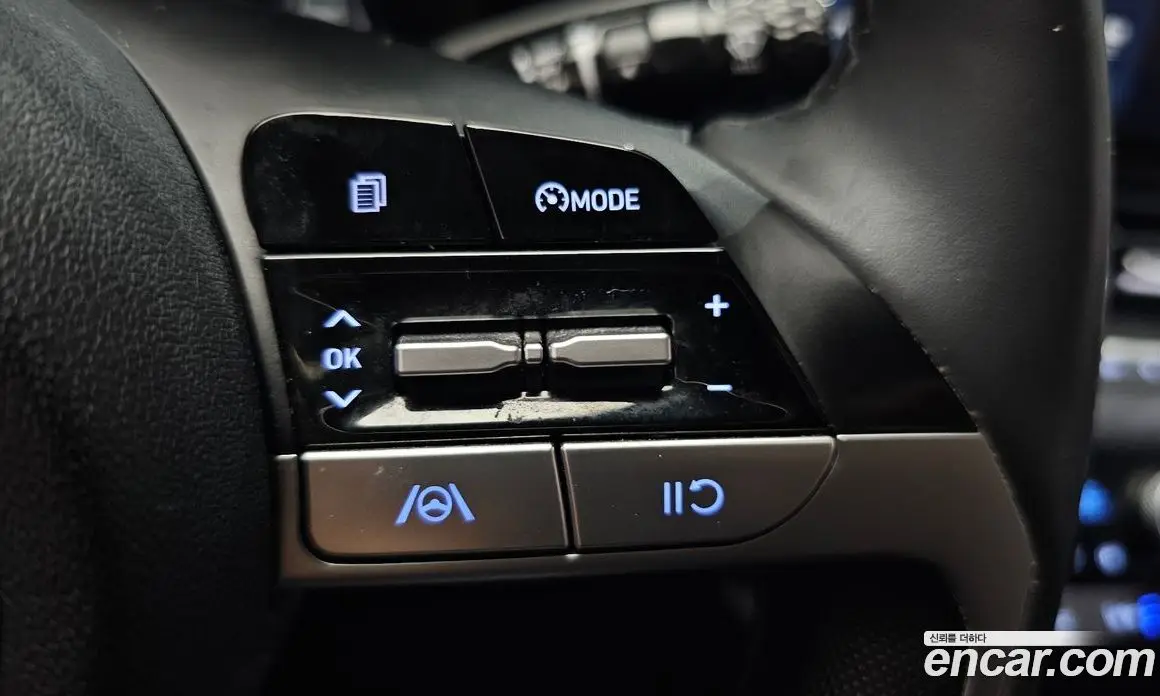 Hyundai Avante 2020 1.6 автомат (гидро), фото 28