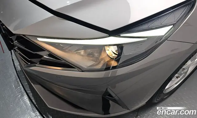 Hyundai Avante 2020 1.6 автомат (гидро), миниатюра 7
