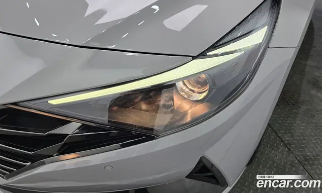Hyundai Avante 2020 1.6 автомат (гидро), миниатюра 8