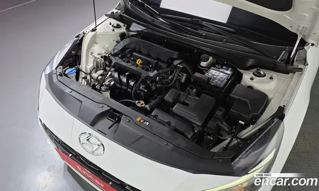Hyundai Avante 2020 1.6 автомат (гидро), миниатюра 6