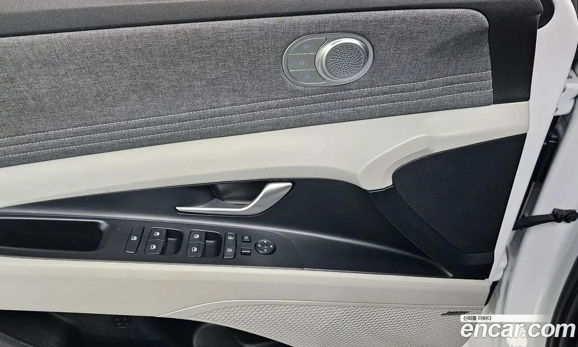 Hyundai Avante 2021 1.6 автомат (гидро), фото 23