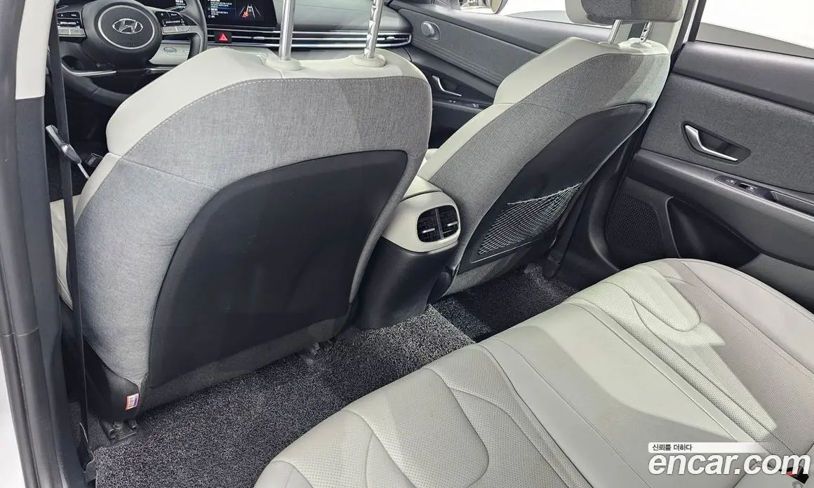 Hyundai Avante 2021 1.6 автомат (гидро), фото 30