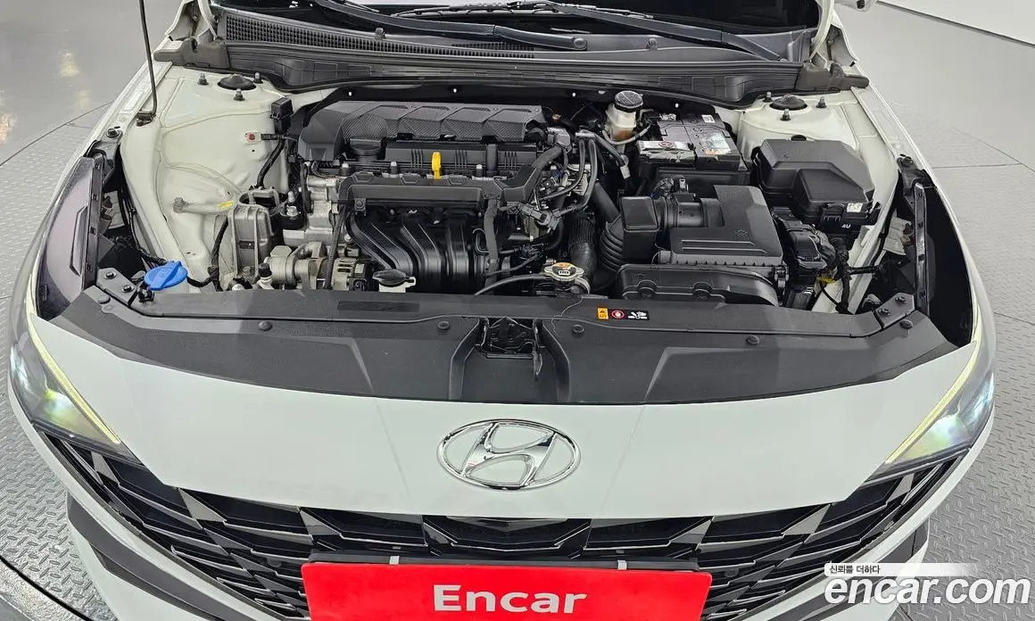 Hyundai Avante 2021 1.6 автомат (гидро), фото 6