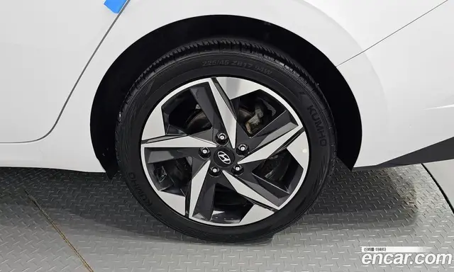 Hyundai Avante 2021 1.6 автомат (гидро), миниатюра 7