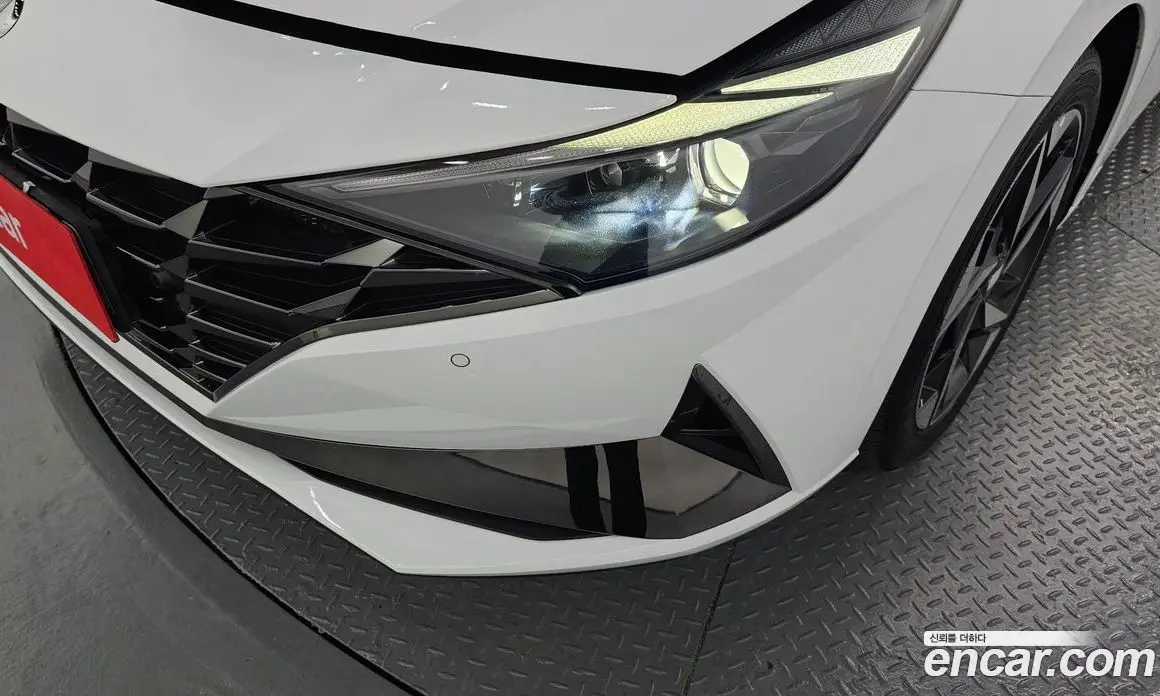 Hyundai Avante 2021 1.6 автомат (гидро), фото 8