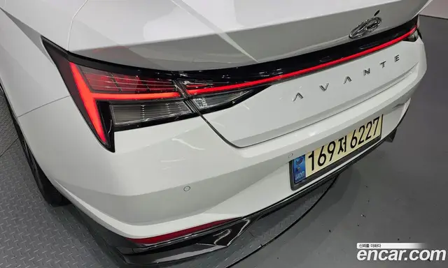 Hyundai Avante 2021 1.6 автомат (гидро), миниатюра 9