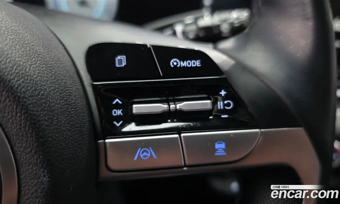 Hyundai Avante 2022 1.6 автомат (гидро), фото 27