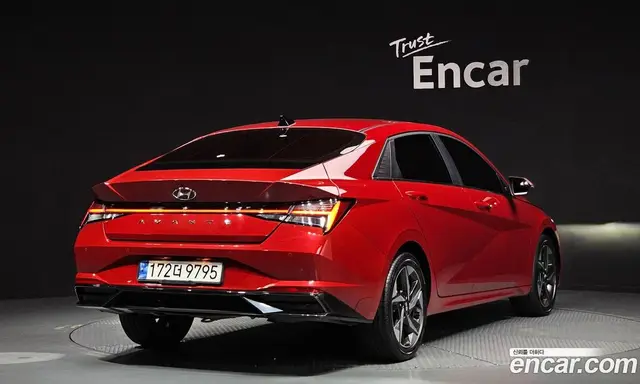 Hyundai Avante 2022 1.6 автомат (гидро), миниатюра 2