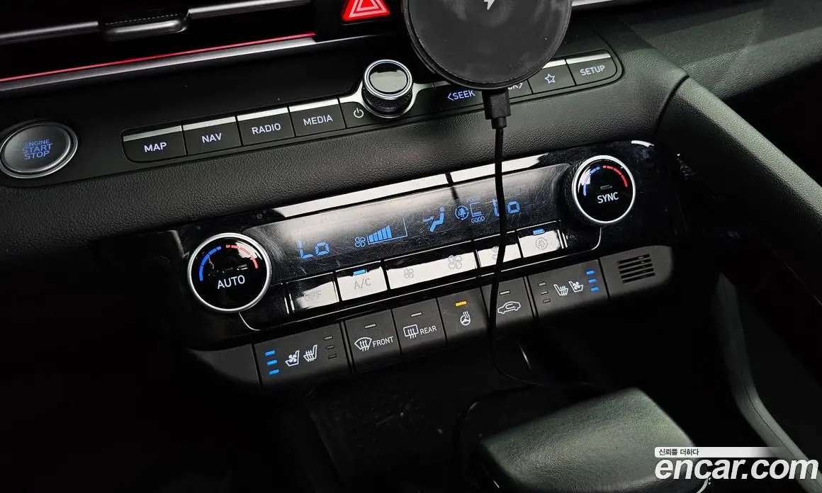 Hyundai Avante 2022 1.6 автомат (гидро), фото 31