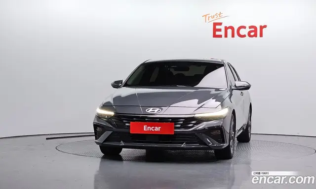 Hyundai Avante 2024 1.6 автомат (гидро), миниатюра 3