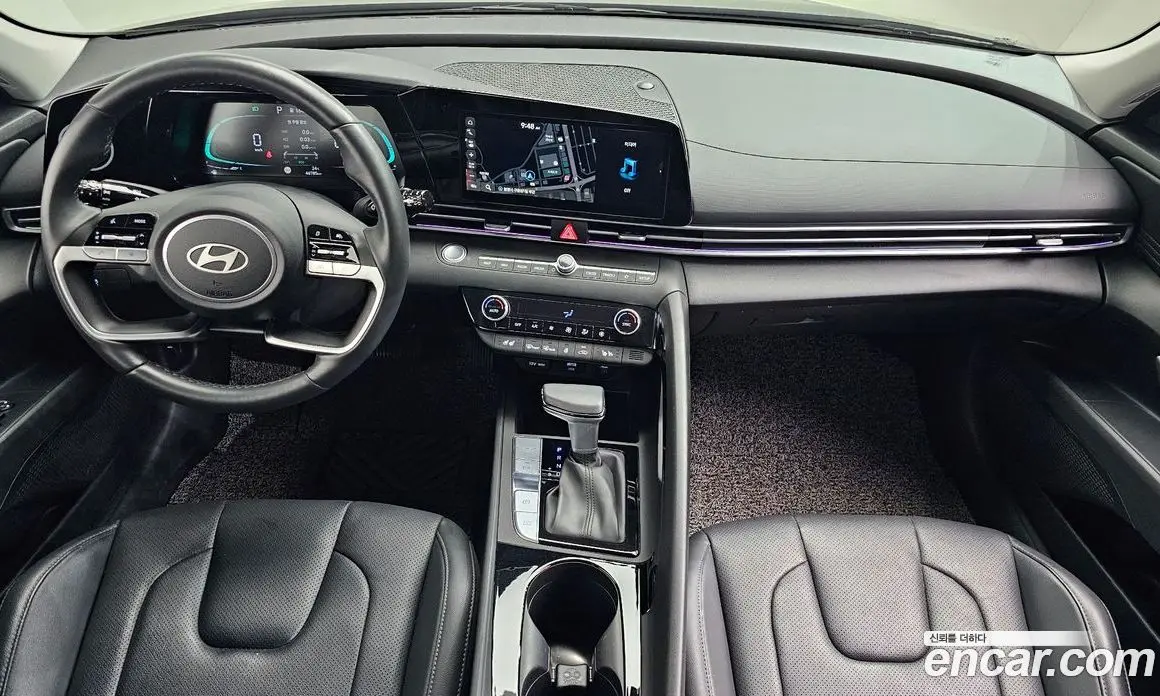 Hyundai Avante 2024 1.6 автомат (гидро), фото 7
