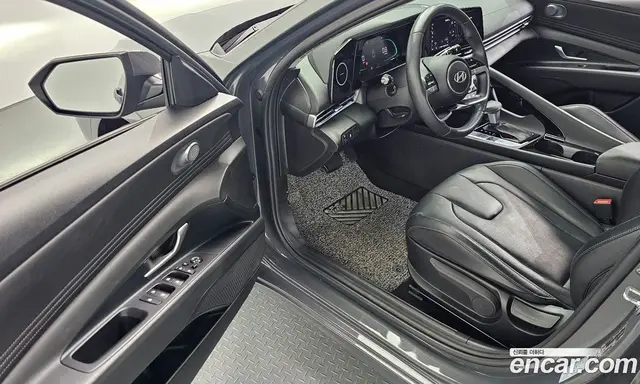 Hyundai Avante 2024 1.6 автомат (гидро), миниатюра 10