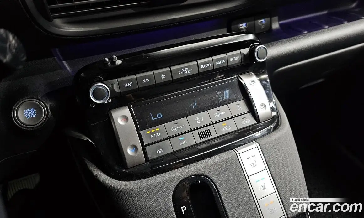 Hyundai Casper 2021 1.0 автомат (гидро), фото 18