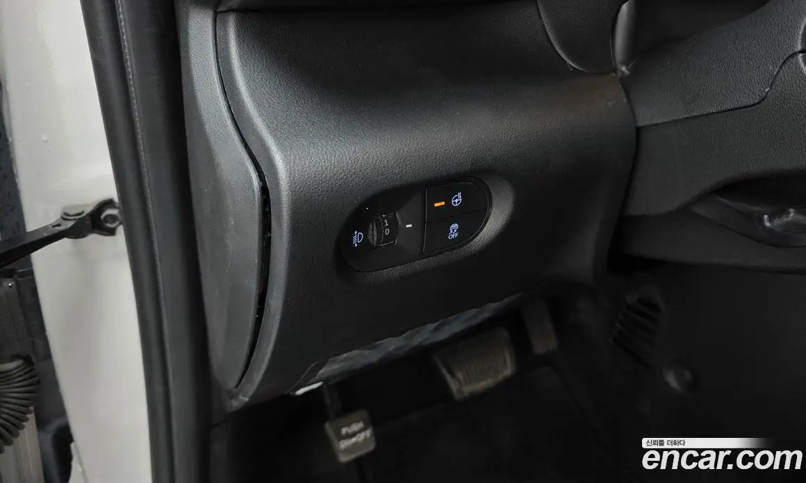 Hyundai Casper 2023 1.0 автомат (гидро), фото 16