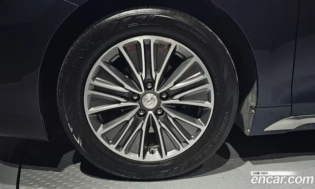 Hyundai Grandeur 2017 2.4 автомат (гидро), миниатюра 5