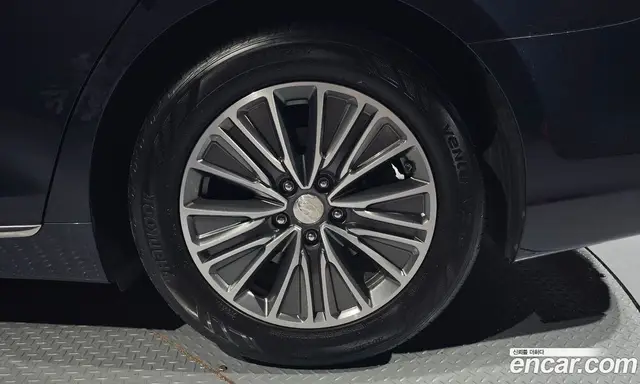 Hyundai Grandeur 2017 2.4 автомат (гидро), миниатюра 7