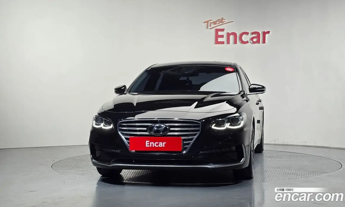 Hyundai Grandeur 2019 2.4 автомат (гидро), фото 3