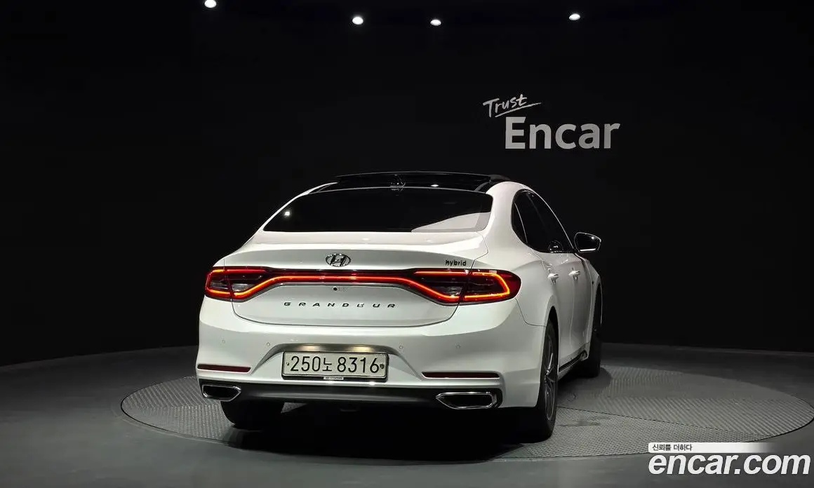 Hyundai Grandeur 2019 2.4 автомат (гидро), фото 4