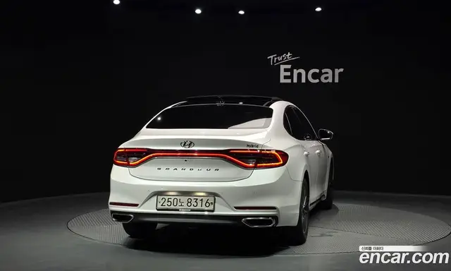 Hyundai Grandeur 2019 2.4 автомат (гидро), миниатюра 4