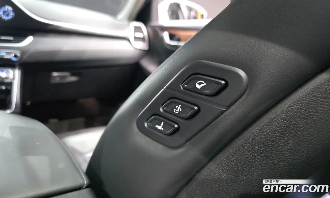 Hyundai Grandeur 2019 2.4 автомат (гидро), фото 32