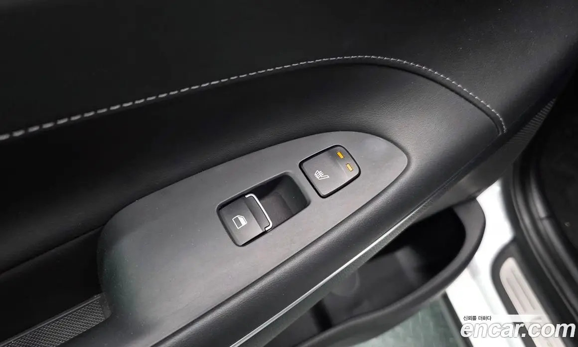 Hyundai Grandeur 2019 2.4 автомат (гидро), фото 35