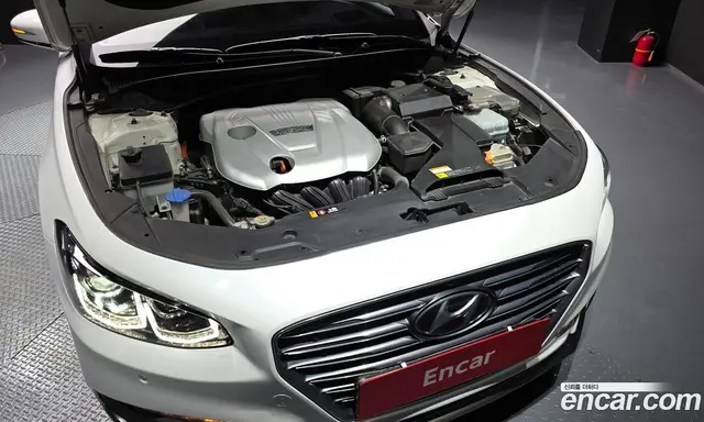 Hyundai Grandeur 2019 2.4 автомат (гидро), миниатюра 6
