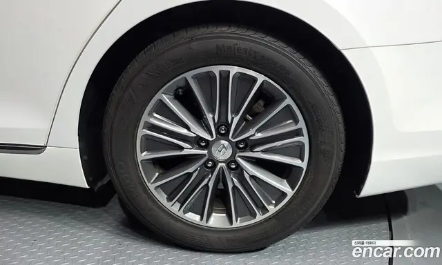Hyundai Grandeur 2019 2.4 автомат (гидро), миниатюра 7