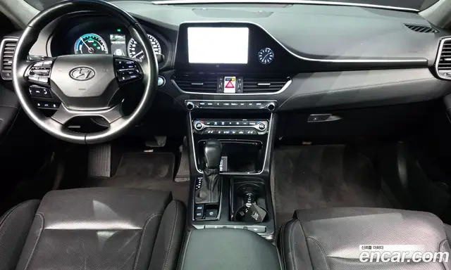 Hyundai Grandeur 2019 2.4 автомат (гидро), миниатюра 10