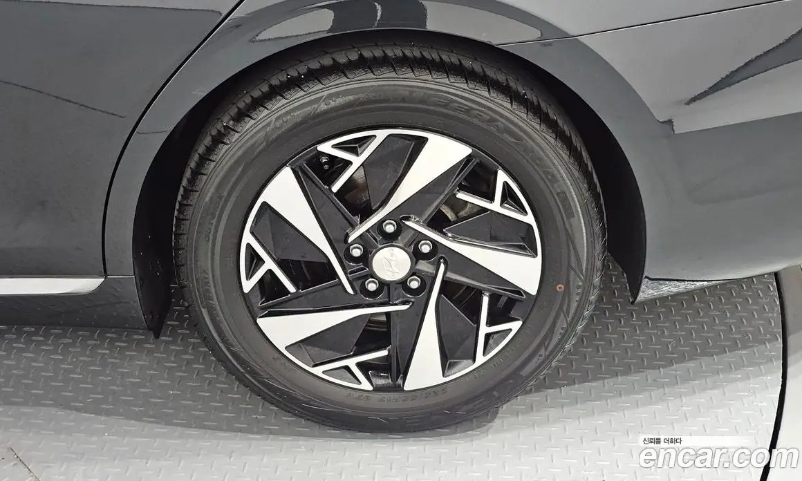 Hyundai Grandeur 2021 2.4 автомат (гидро), фото 7 Hyundai Grandeur 2021 2.4 автомат (гидро), фото 7