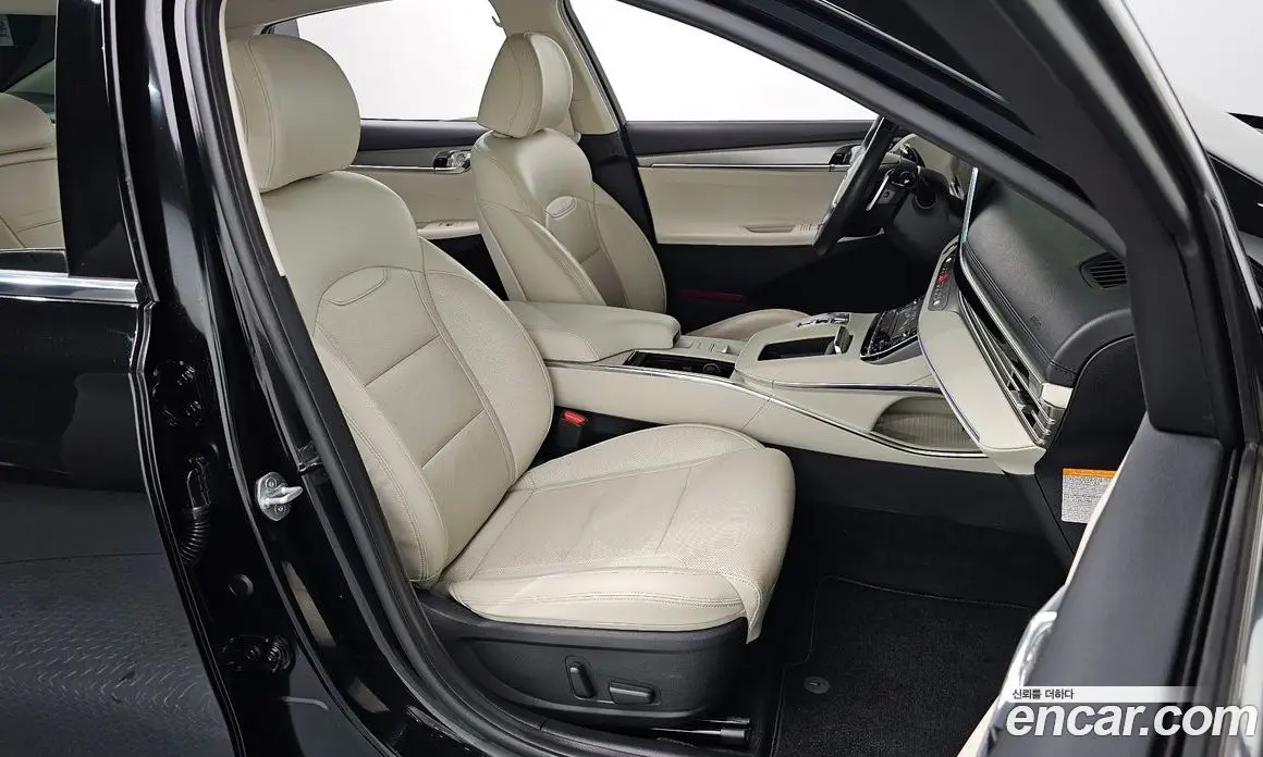 Hyundai Grandeur 2021 2.4 автомат (гидро), фото 11