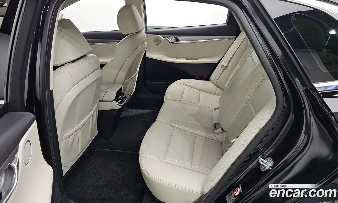 Hyundai Grandeur 2021 2.4 автомат (гидро), фото 12