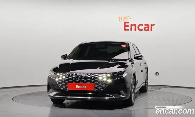 Hyundai Grandeur 2021 2.4 автомат (гидро), миниатюра 3