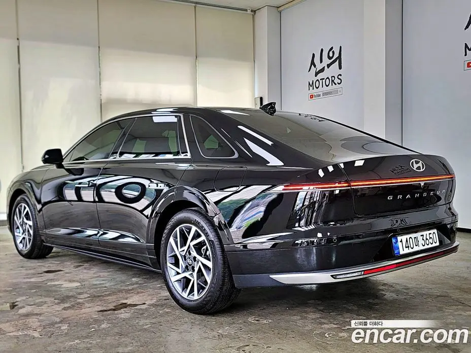 Hyundai Grandeur 2023 2.5 автомат (гидро), фото 2 Hyundai Grandeur 2023 2.5 автомат (гидро), фото 2