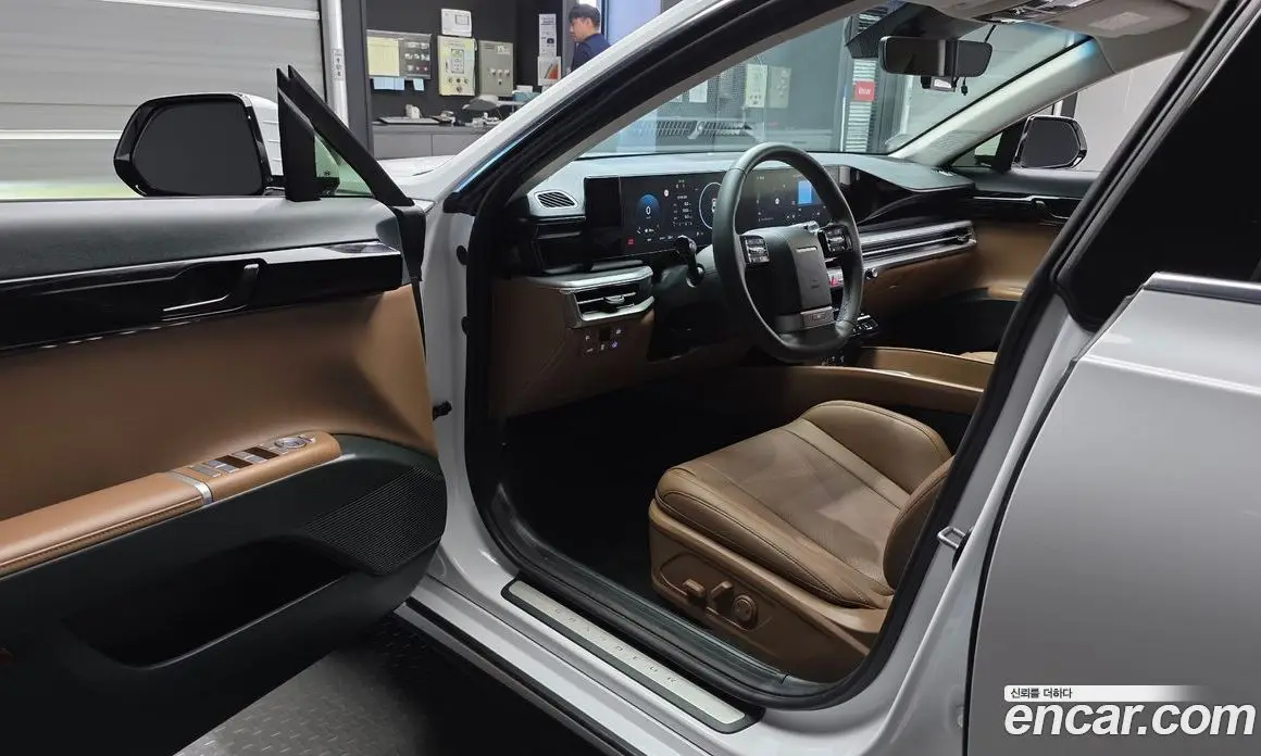 Hyundai Grandeur 2023 1.6 автомат (гидро), фото 13