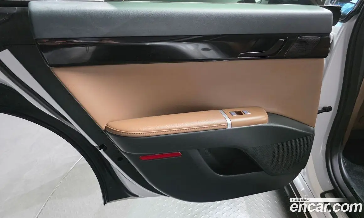 Hyundai Grandeur 2023 1.6 автомат (гидро), фото 15